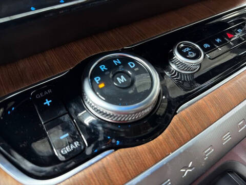 2025 Ford Expedition King Ranch