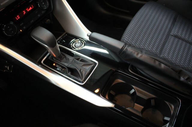 2026 Mitsubishi Eclipse Cross ES