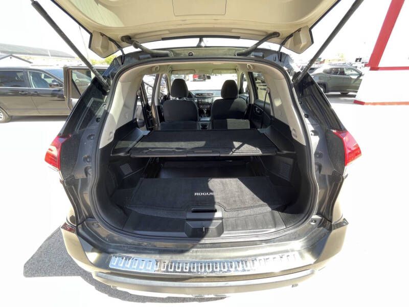 2017 Nissan Rogue