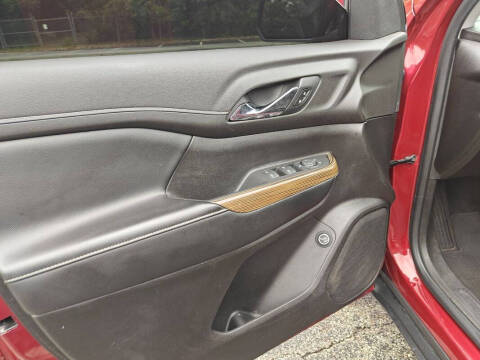 2019 GMC Acadia SLE-2