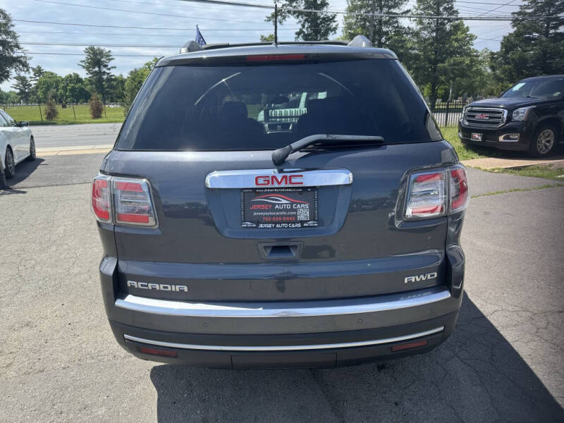 2013 GMC Acadia SLE-2