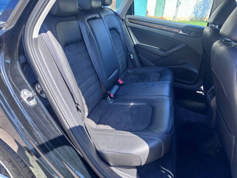 2014 Volkswagen Passat 2.0L TDI SEL Premium