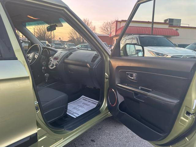 2010 Kia Soul +