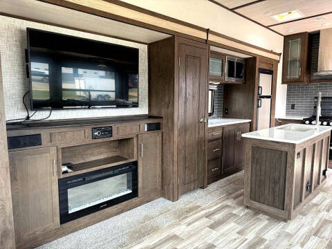 2019 Forest River Heritage Glen