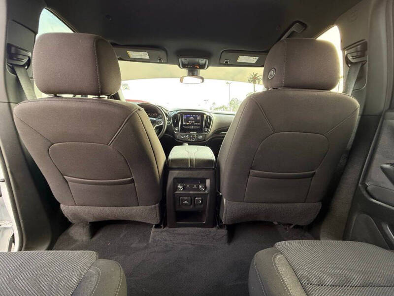 2023 Chevrolet Traverse LT