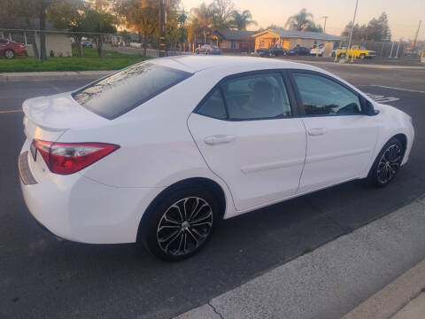 2015 Toyota Corolla S Plus
