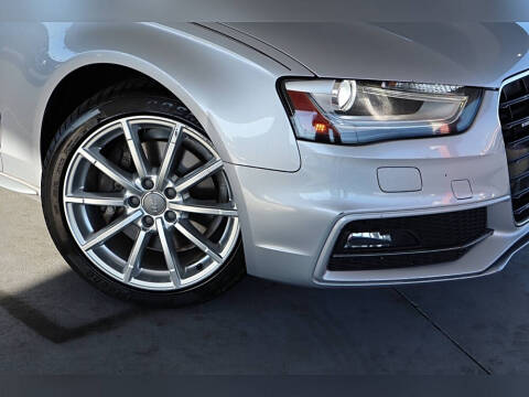 2015 Audi A4 2.0T quattro Premium