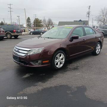 2012 Ford Fusion for sale at Ideal Auto Sales, Inc. in Waukesha WI