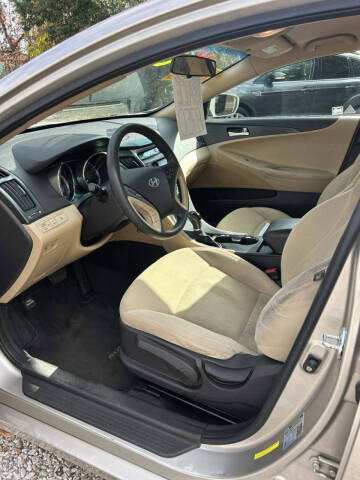 2011 Hyundai Sonata GLS