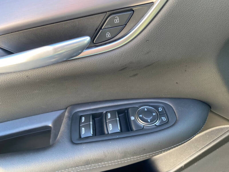 2024 Cadillac XT5 Luxury