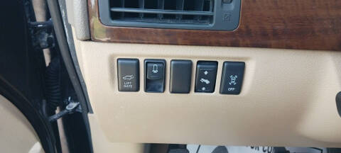 2011 Nissan Armada Platinum