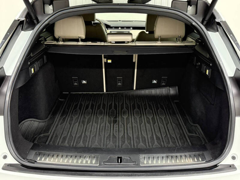 2019 Land Rover Range Rover Velar P380 R-Dynamic HSE