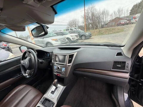 2015 Subaru Outback 2.5i