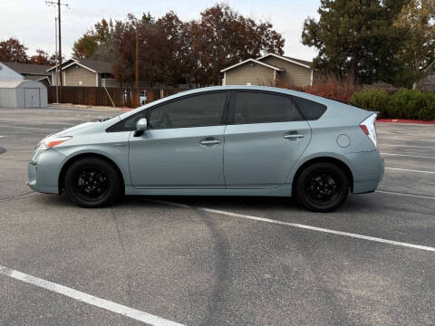 2015 Toyota Prius Two