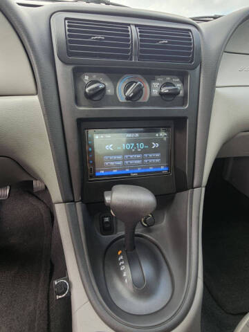 2000 Ford Mustang GT