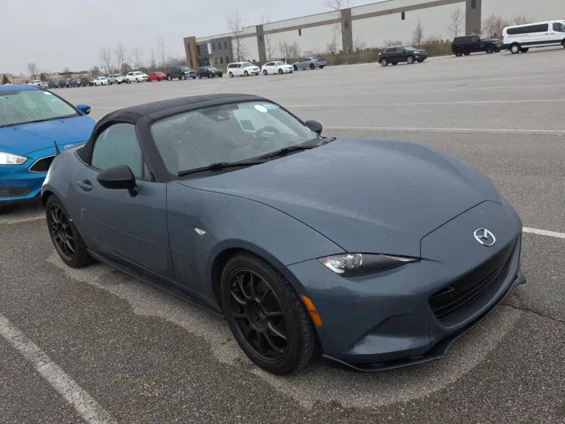 2020 Mazda MX-5 Miata