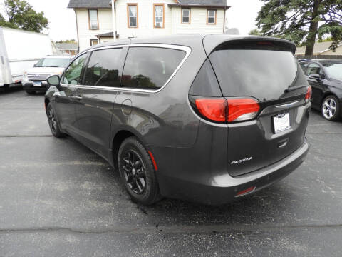 2018 Chrysler Pacifica Touring