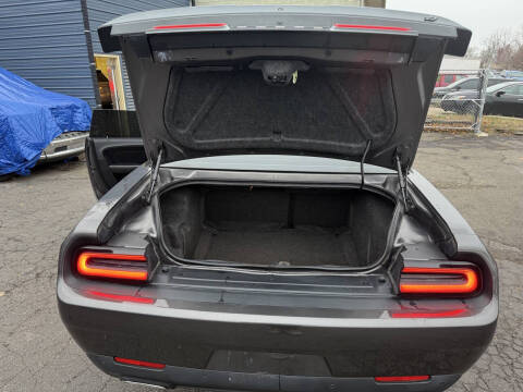 2019 Dodge Challenger SXT