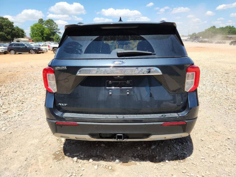 2024 Ford Explorer XLT RWD's photo