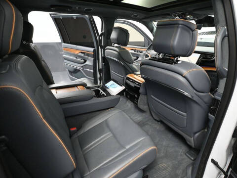 2023 Jeep Grand Wagoneer L Series II