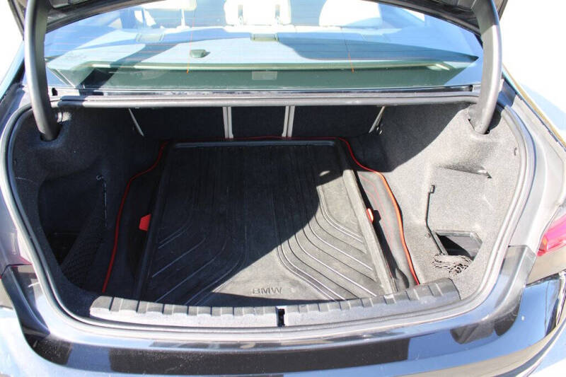 2020 BMW 3 Series 330i