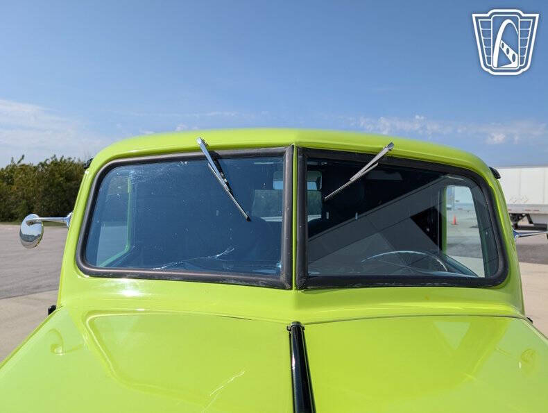 1945 Diamond T 509