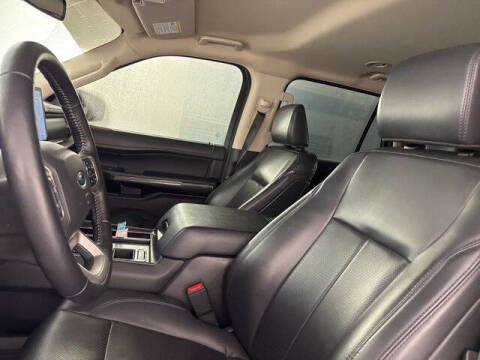 2022 Ford Expedition MAX XLT