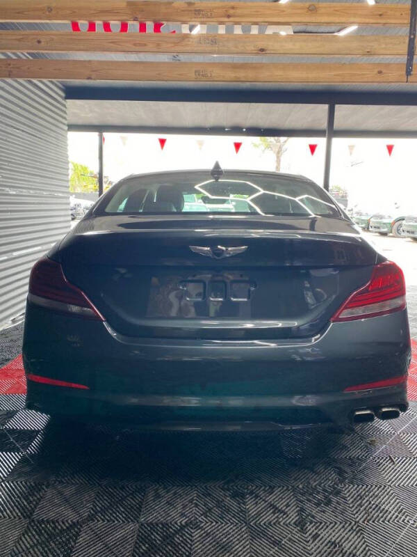 2021 Genesis G70 2.0T