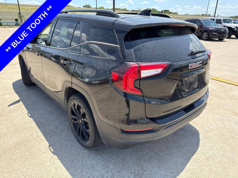2022 GMC Terrain SLT
