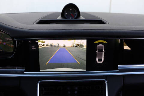 2019 Porsche Panamera 4