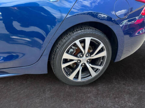2017 Nissan Maxima