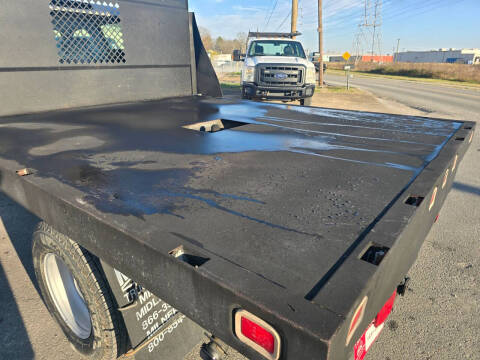 2011 Chevrolet Silverado 3500HD CC