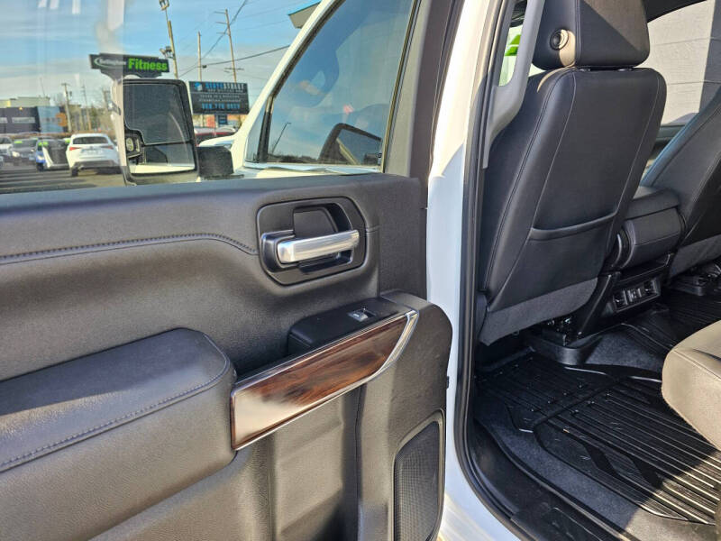 2022 GMC Sierra 3500HD