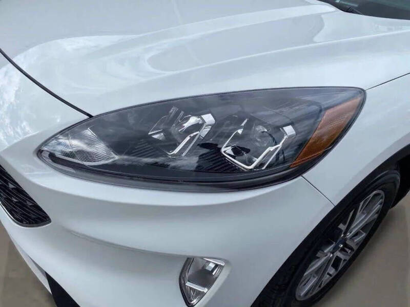 2021 Ford Escape SEL