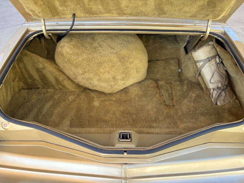 1978 Lincoln Mark V