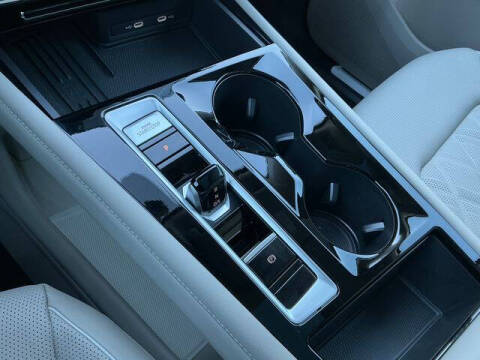 2026 Volkswagen Atlas SEL Premium R-Line 4Motion