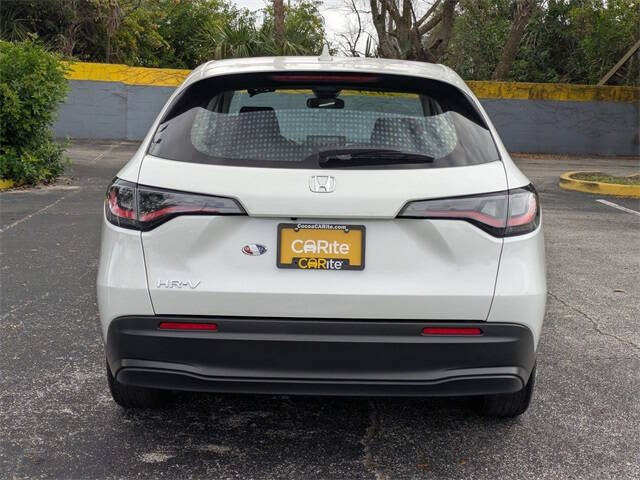 2023 Honda HR-V LX