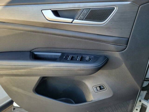 2025 Volkswagen Atlas Cross Sport SE