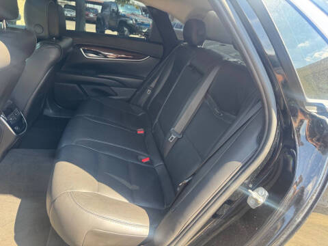 2013 Cadillac XTS Luxury Collection