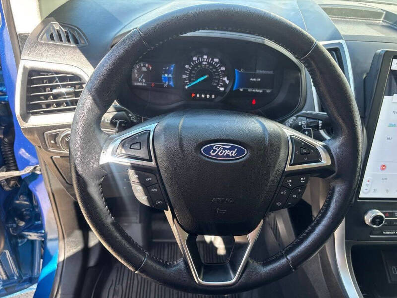 2023 Ford Edge