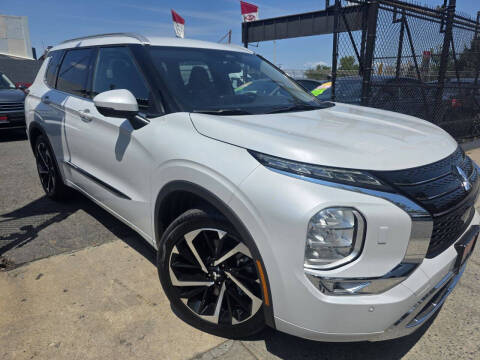 2022 Mitsubishi Outlander SEL Launch Edition