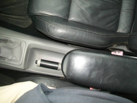 2002 Volkswagen New Beetle Sport