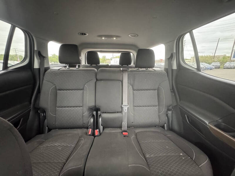 2017 GMC Acadia SLE-1