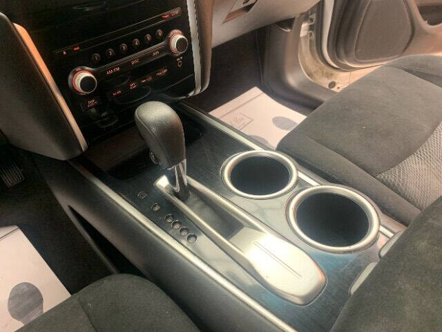 2016 Nissan Pathfinder SL