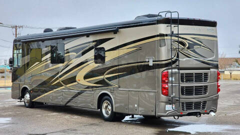 2016 Freightliner XCR Chassis