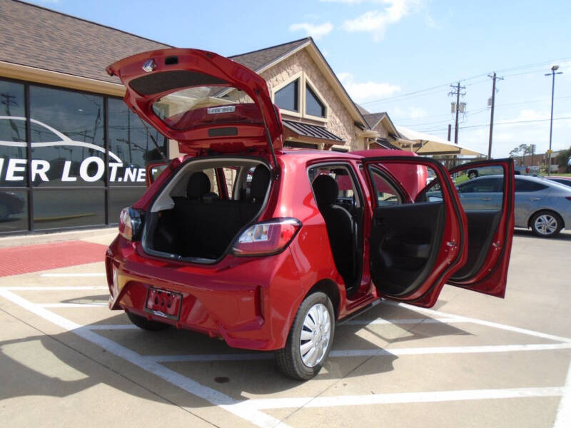 2024 Mitsubishi Mirage ES