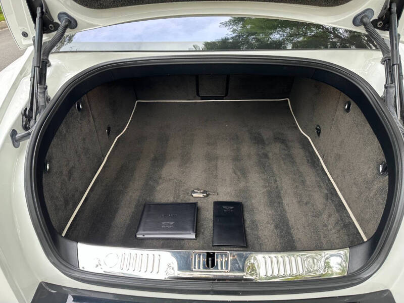 2018 Bentley Flying Spur V8