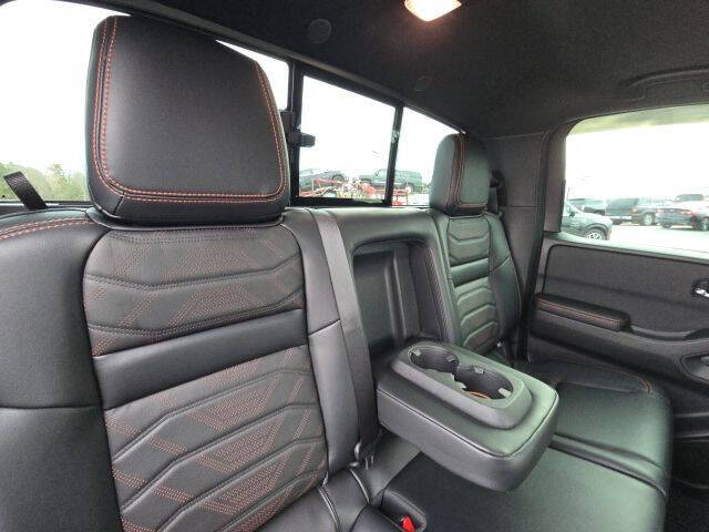 2025 Nissan Frontier PRO-4X