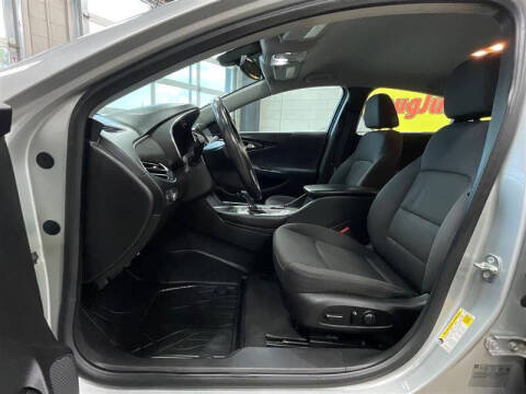 2017 Chevrolet Malibu LT