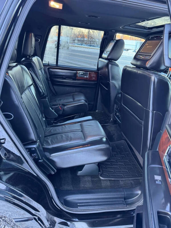 2017 Lincoln Navigator Select